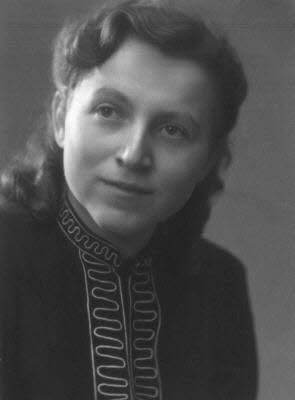 um 1937. Irene Freitag.